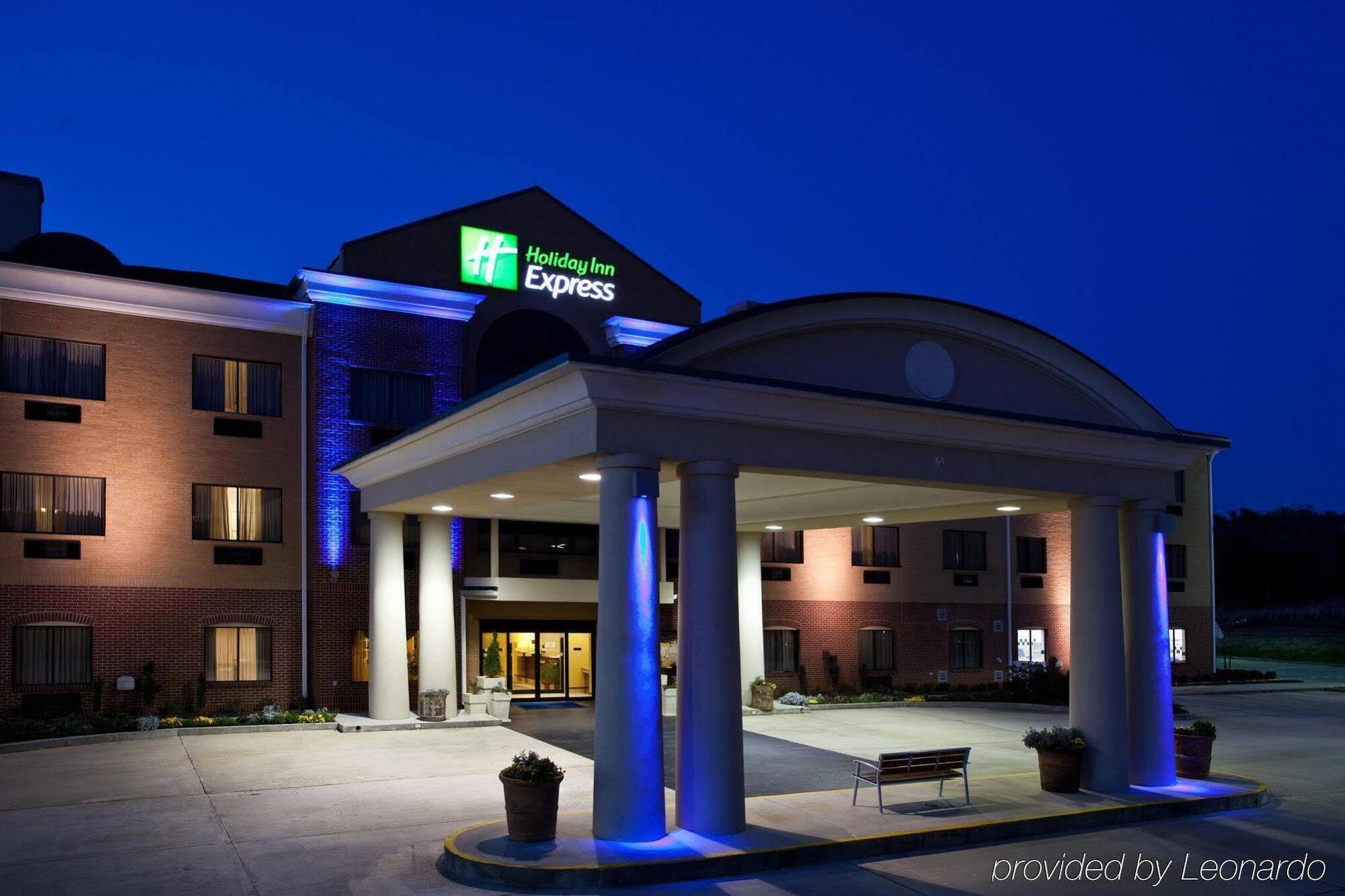 Holiday Inn Express Clanton Exterior foto